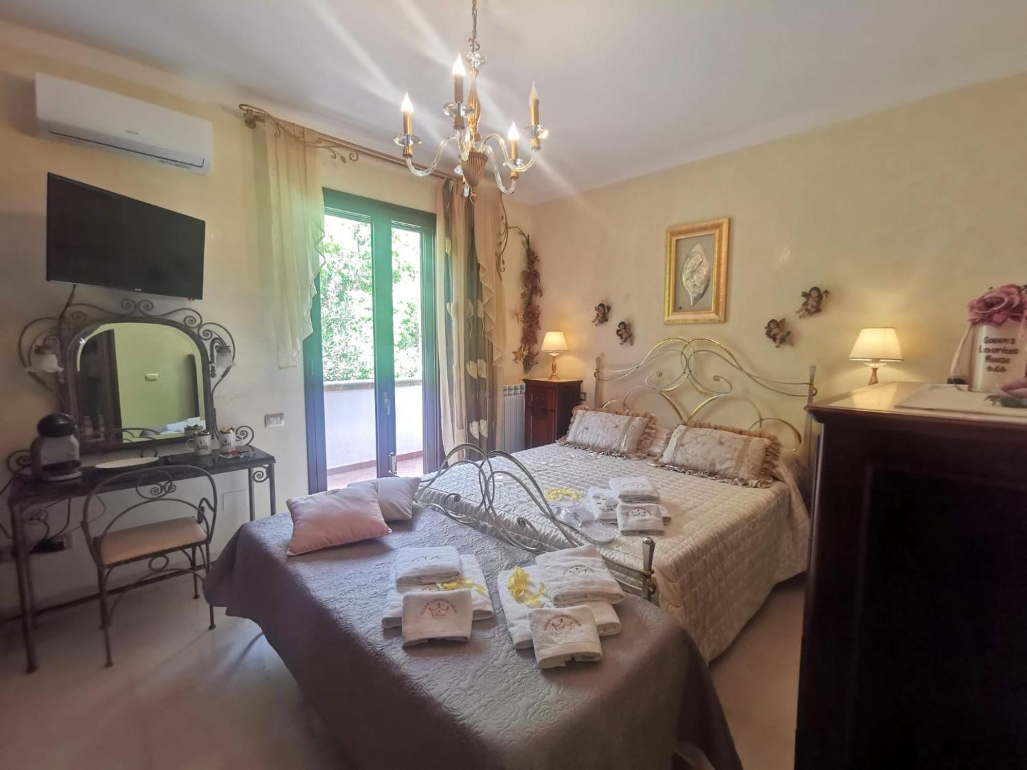 Queen'S Luxurious House Gallipoli Eksteriør bilde