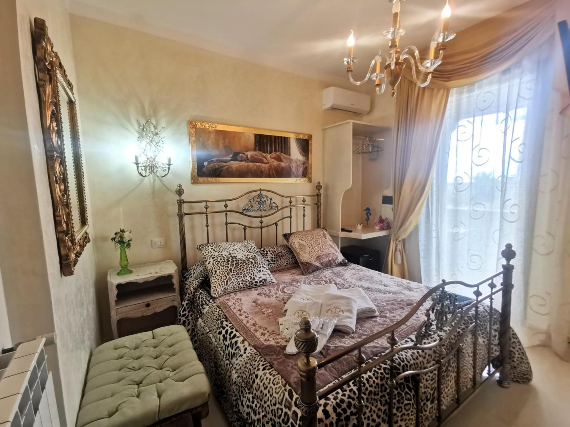 Queen'S Luxurious House Gallipoli Eksteriør bilde