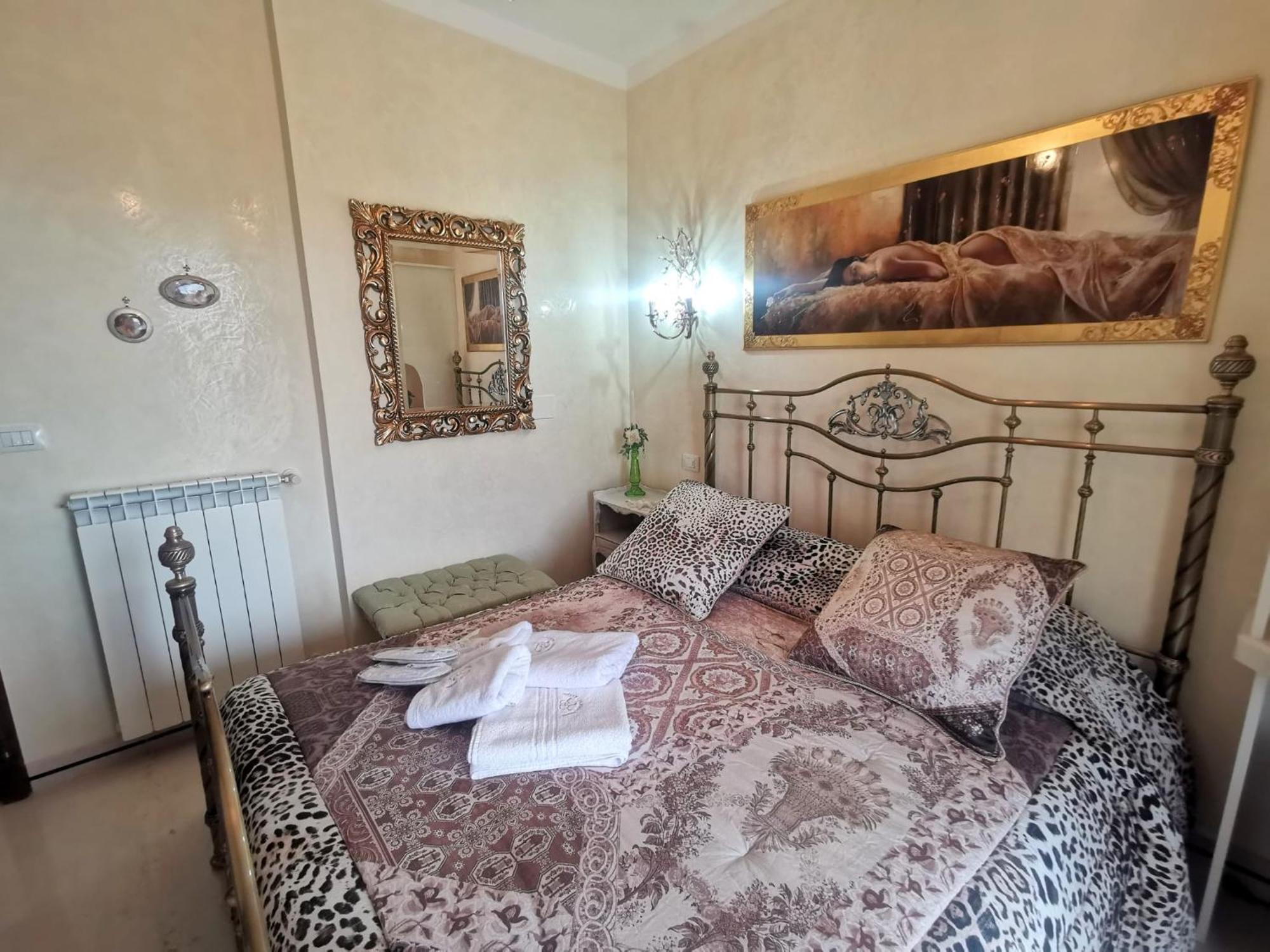Queen'S Luxurious House Gallipoli Eksteriør bilde